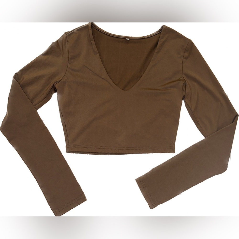VICI- V Neck Cropped Long Sleeve